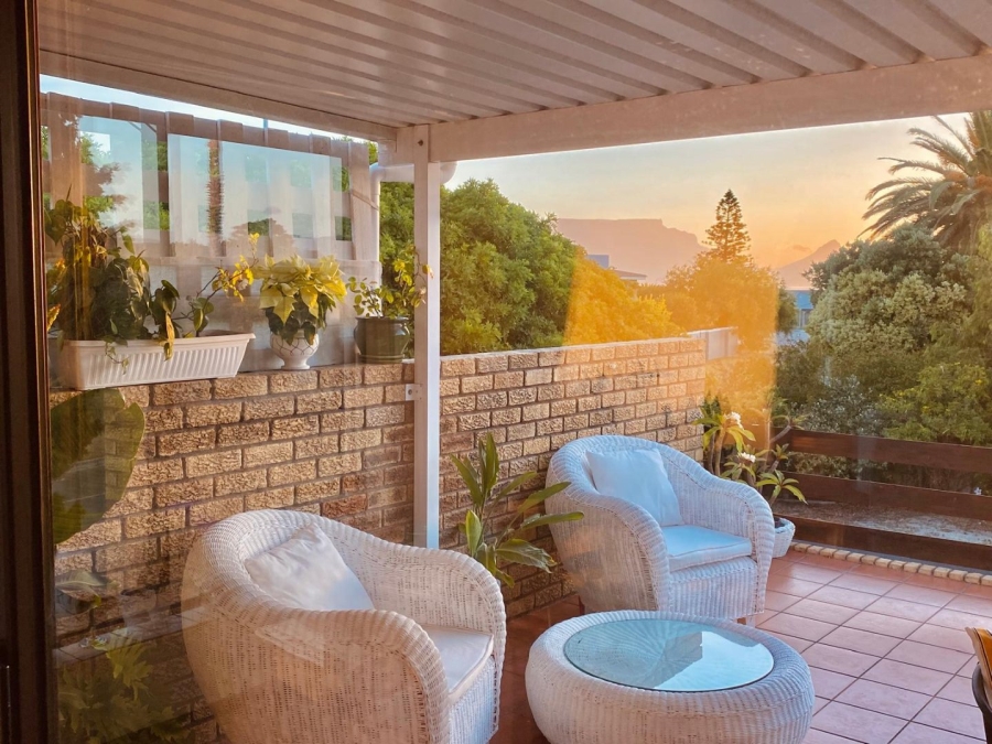 5 Bedroom Property for Sale in Flamingo Vlei Western Cape